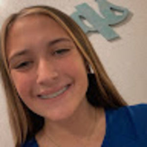 Meet your Posher, Emilee